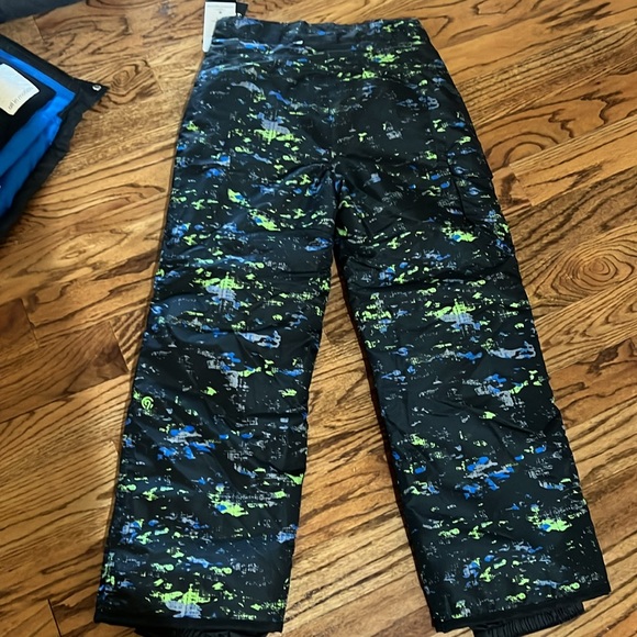 All in motion blue and black camoflange ski jacket & C9 champion ski pants large - Picture 12 of 12